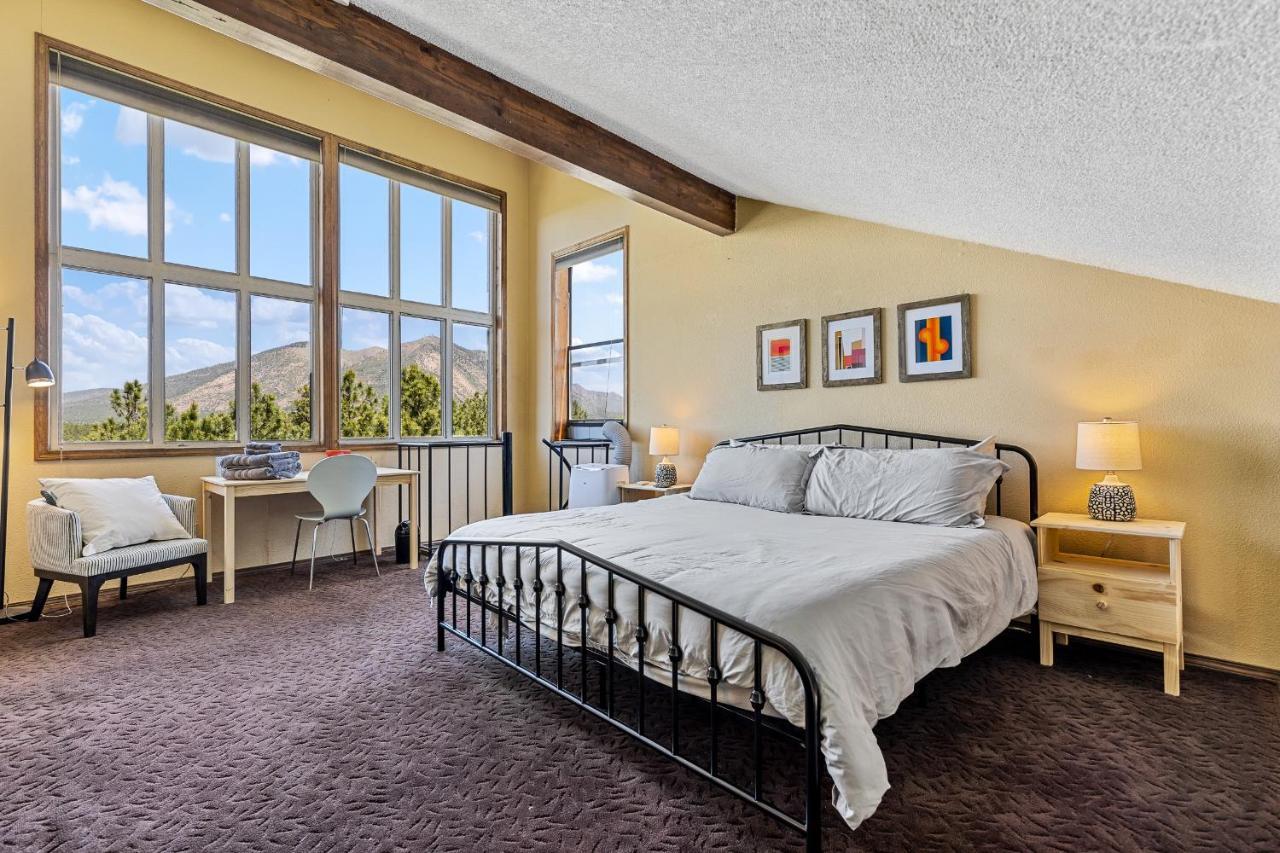 Delightful 1 Bdrm Country Club Retreat With Mt Elden Views! Villa Flagstaff Eksteriør billede