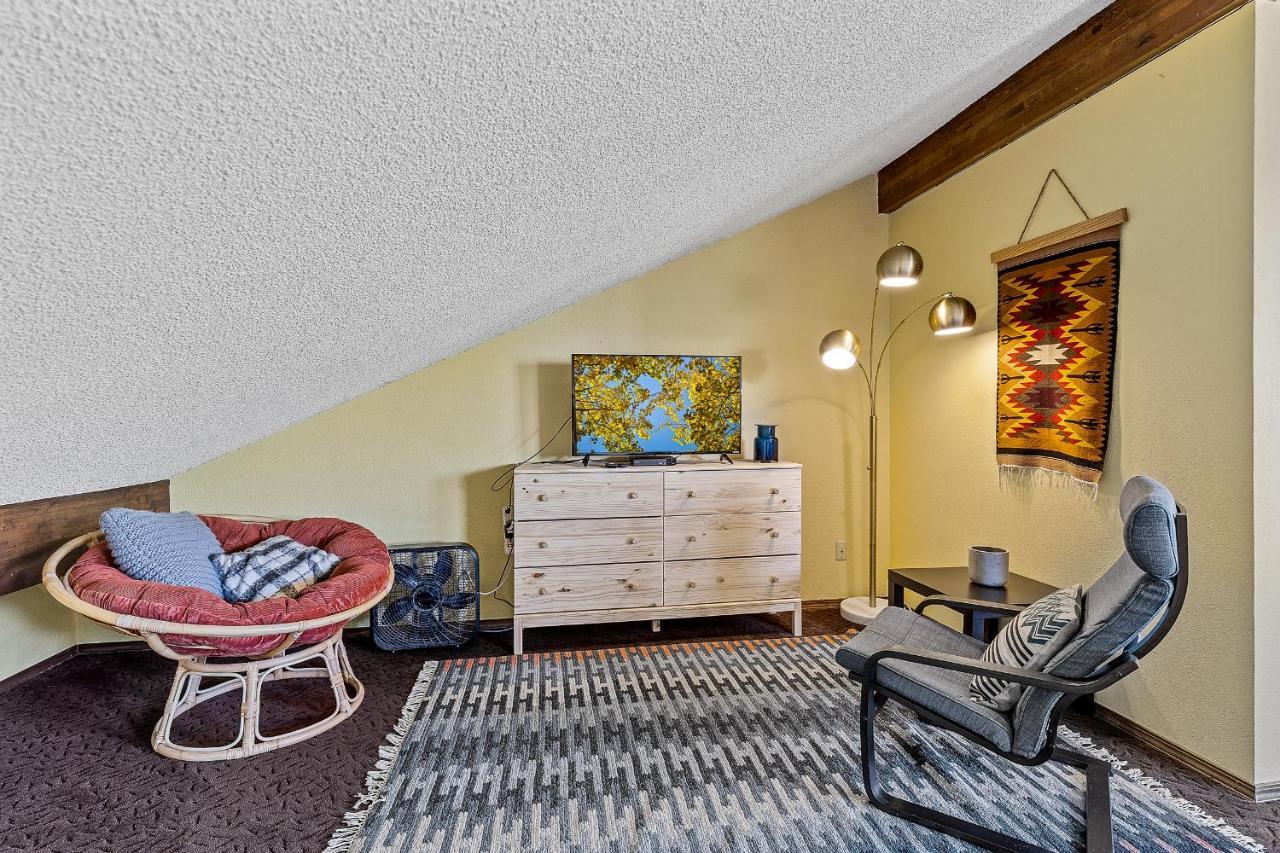 Delightful 1 Bdrm Country Club Retreat With Mt Elden Views! Villa Flagstaff Eksteriør billede